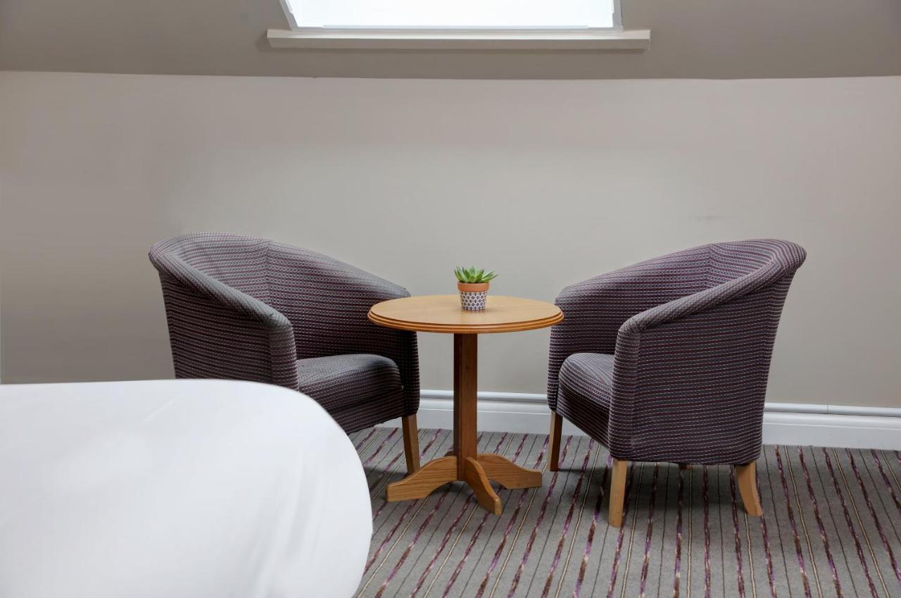 Orchid Epsom; Sure Hotel Collection By Best Western Dış mekan fotoğraf