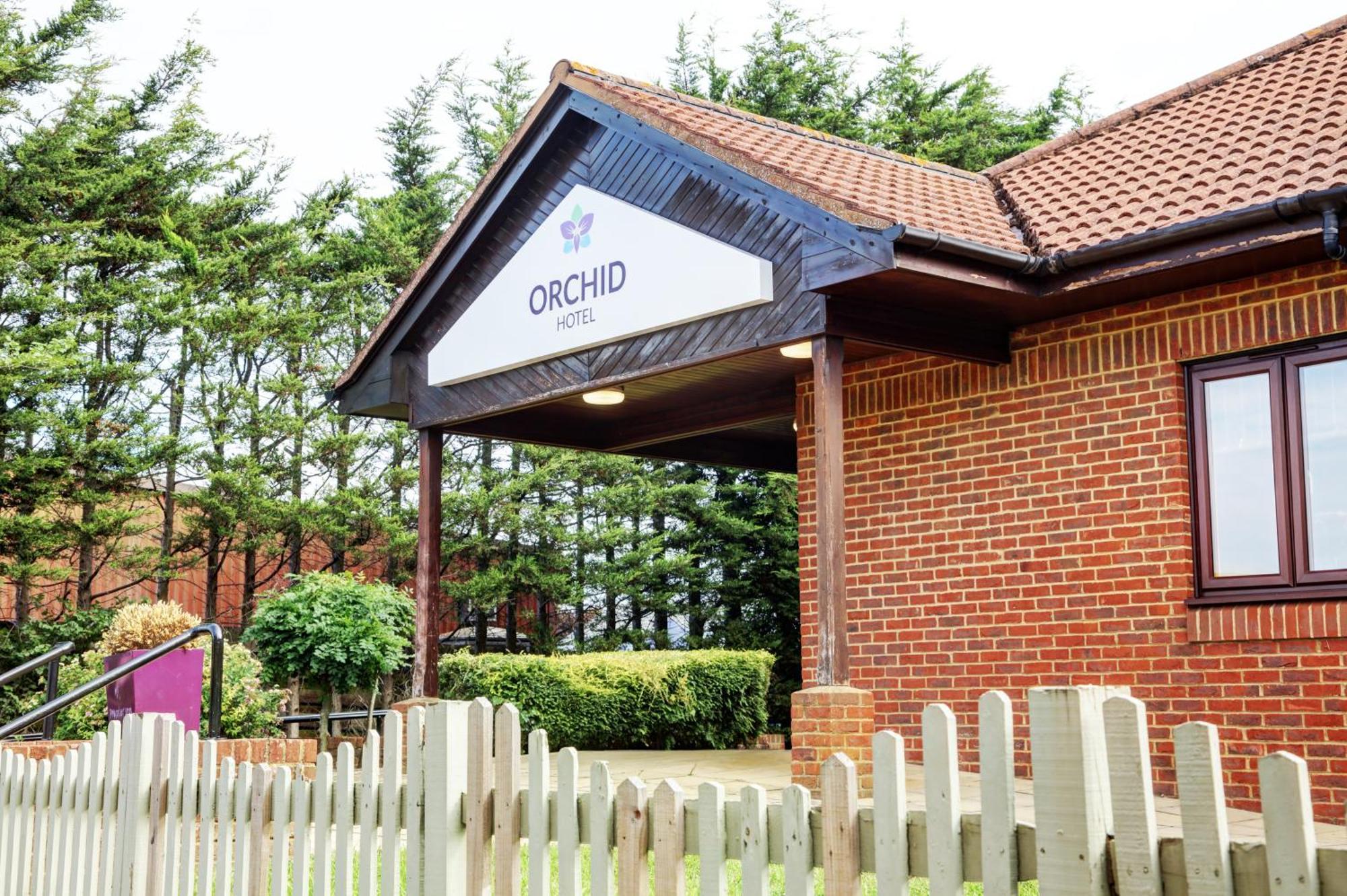 Orchid Epsom; Sure Hotel Collection By Best Western Dış mekan fotoğraf